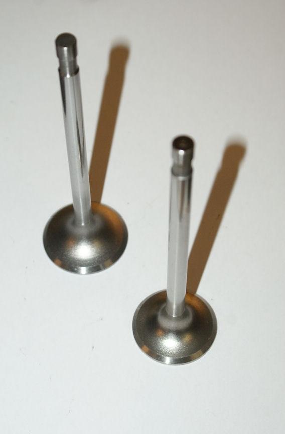 BSA M20/M21 Inlet and Exhaust Valve. Pair