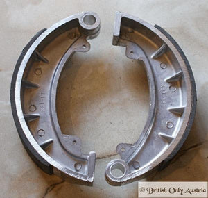 Velocette 7" Twin leading brake shoes Viper, Venom, Clubman Thruxton with Alloy full width hub/Pair